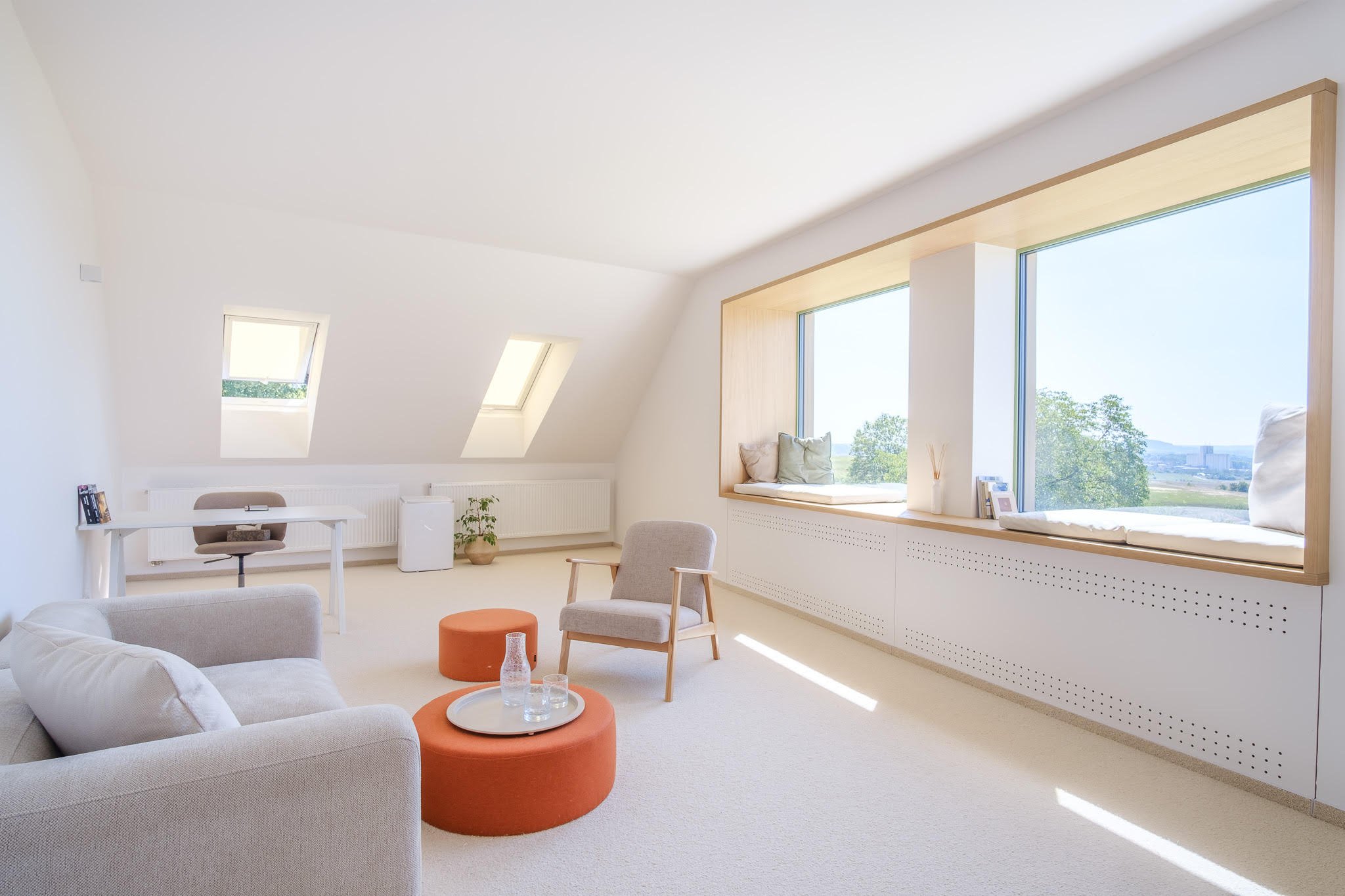 Světlý interiér realizovaný studiem Fabrica Interiors